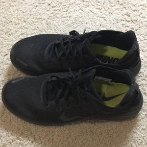 Nike free run running shoes black-good condition
